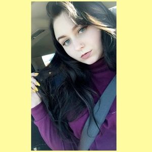 Meet your Posher, Jillian